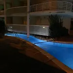 Cap Zeus *